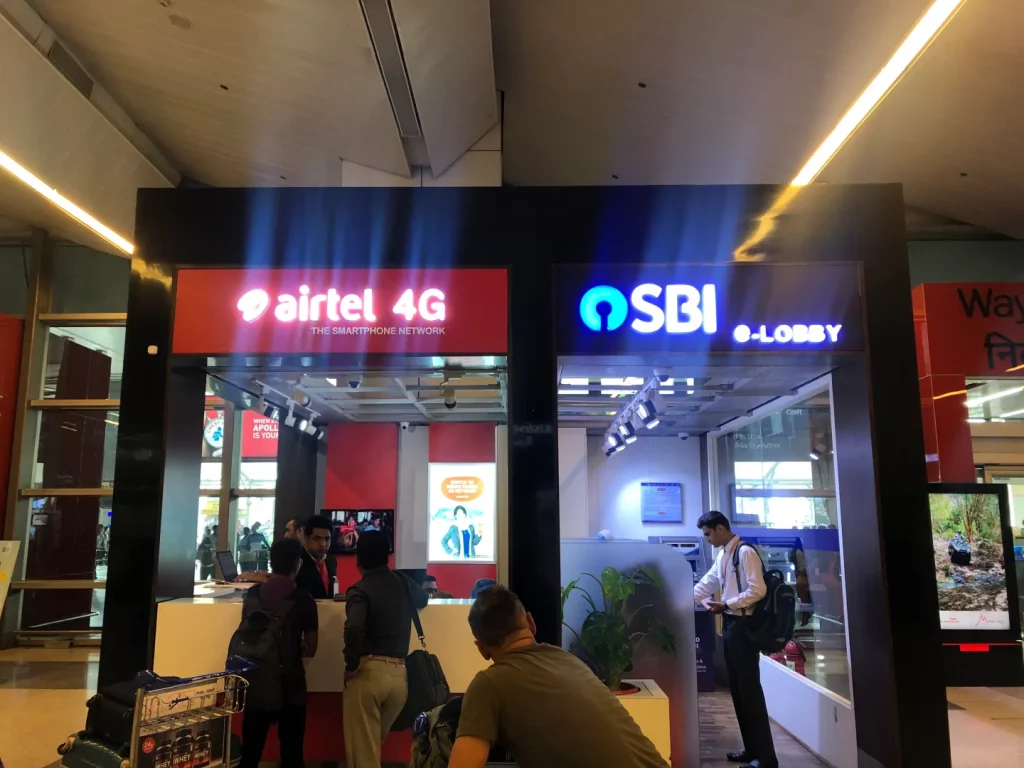Airtel booth at Delhi airport - India sim cards