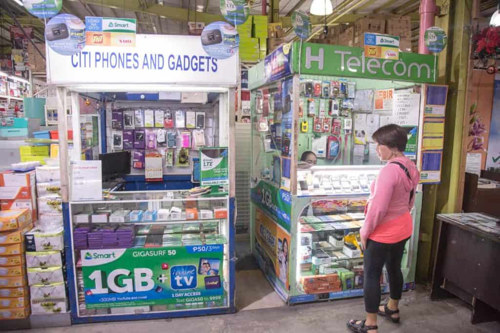 Tourists can get to the SIM card store in the cities to buy a Philippines SIM card