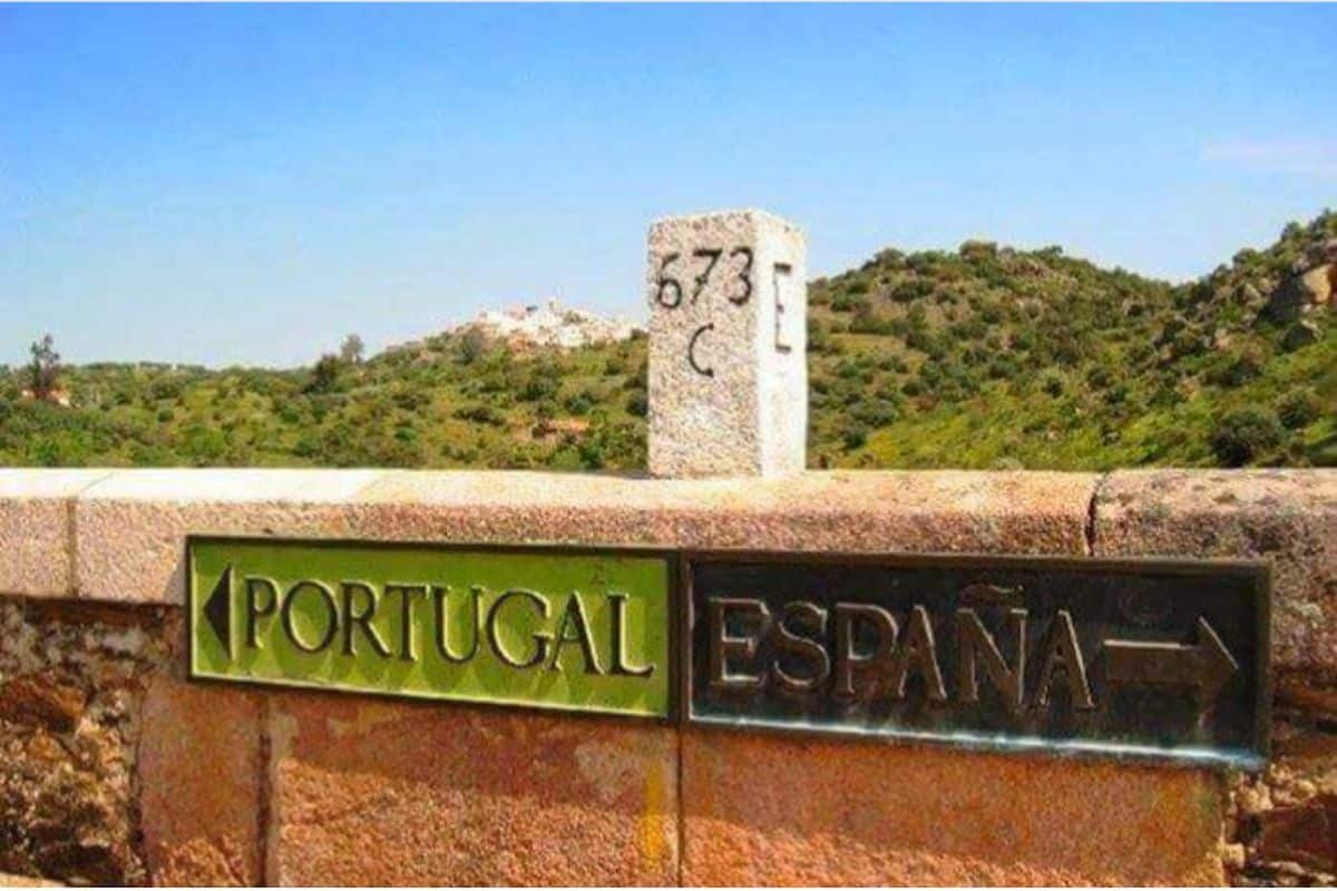 List of Portugal Border Gates