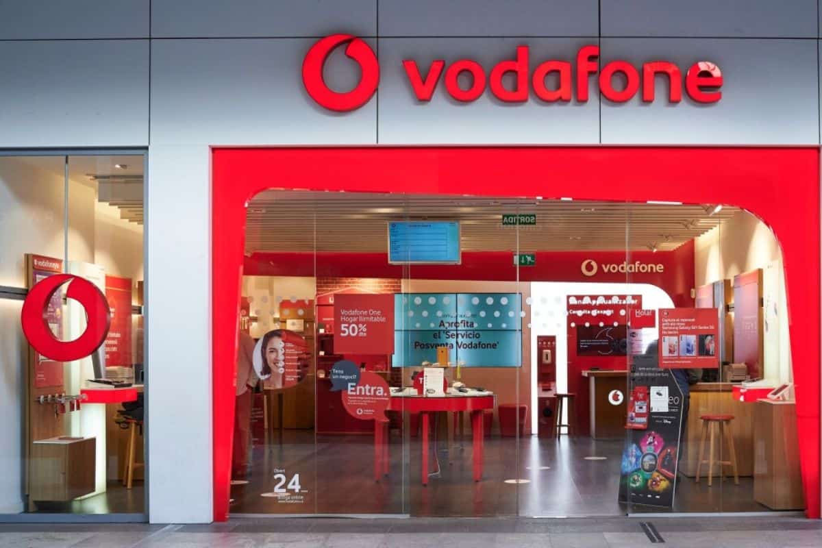 Buy Vodafone SIM at a physical store