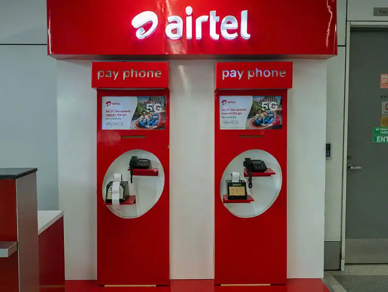Airtel counter at Delhi airport