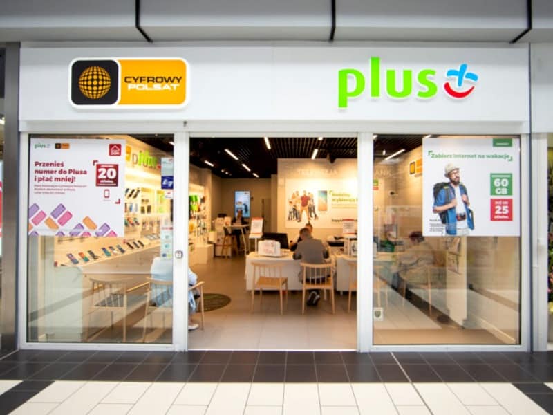 You can buy SIM cards directly at the Poland airport upon arrival