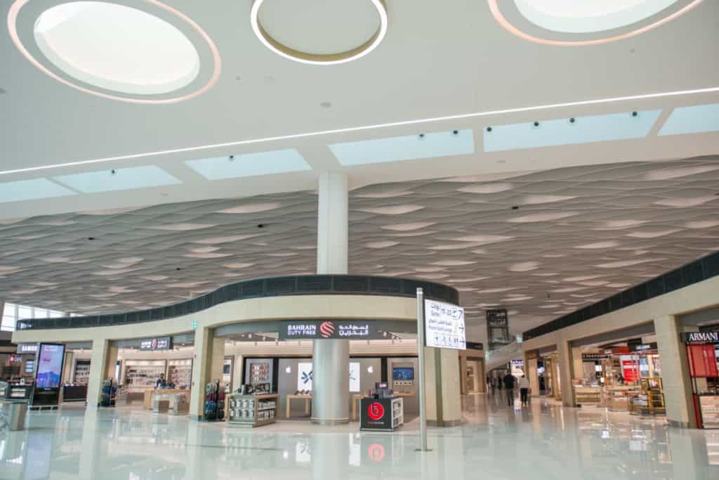 Buy Manama SIM card at airport