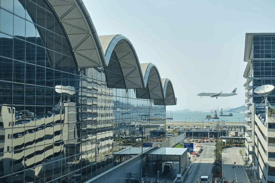 Should I Buy a SIM Card at Hong Kong Airports?
