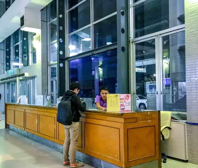 laos-sim-card-kiosks-at-the-airport