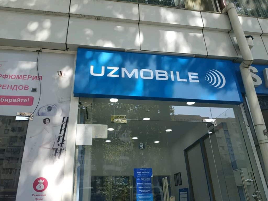 Uzmobile stores in zUzbekistan