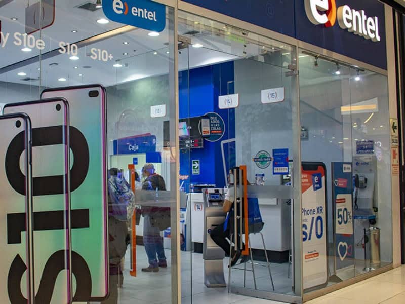Mobile phone retail store in Peru authorized by Entel