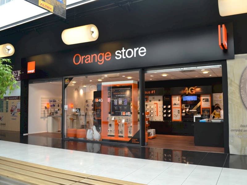 You can buy a SIM card online on the official Orange store page