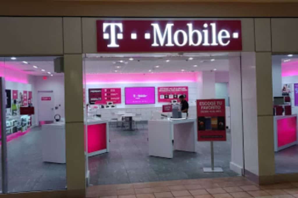 Purchasing sim card in T-Mobile stores in Puerto Rico