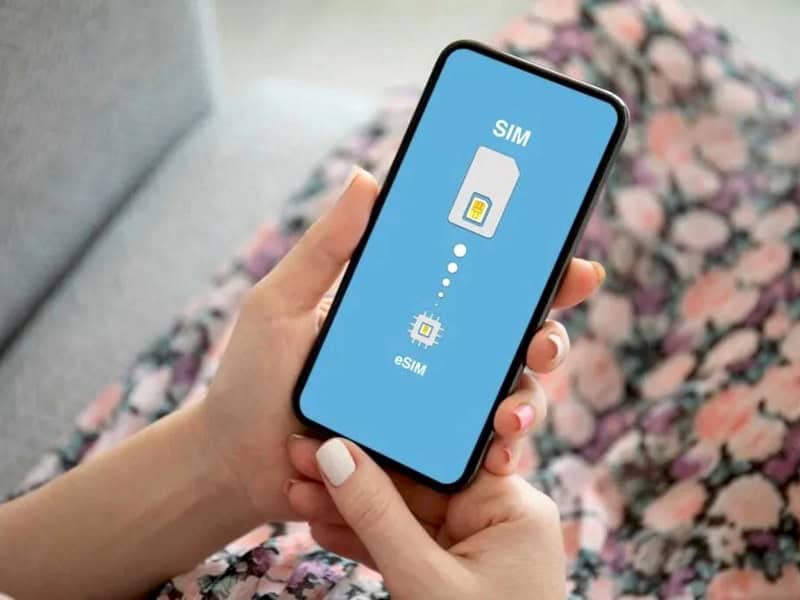 eSIM allow tourists to use 2 SIMs at the same time