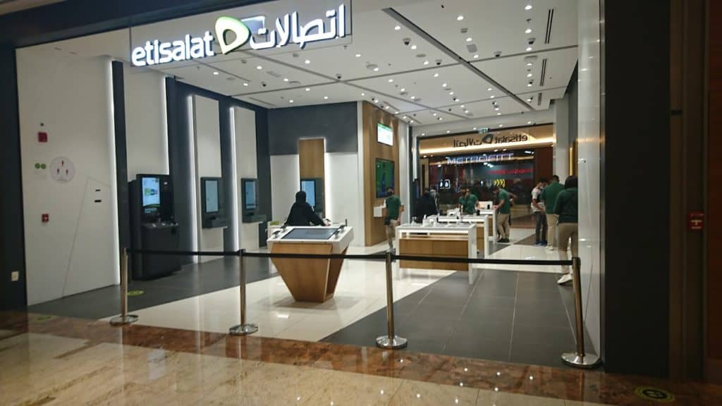 buy etisalat sim cards at dubai airport