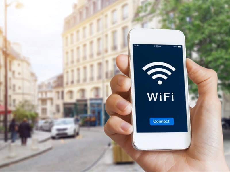 There are many factors that affect the price of pocket wifi