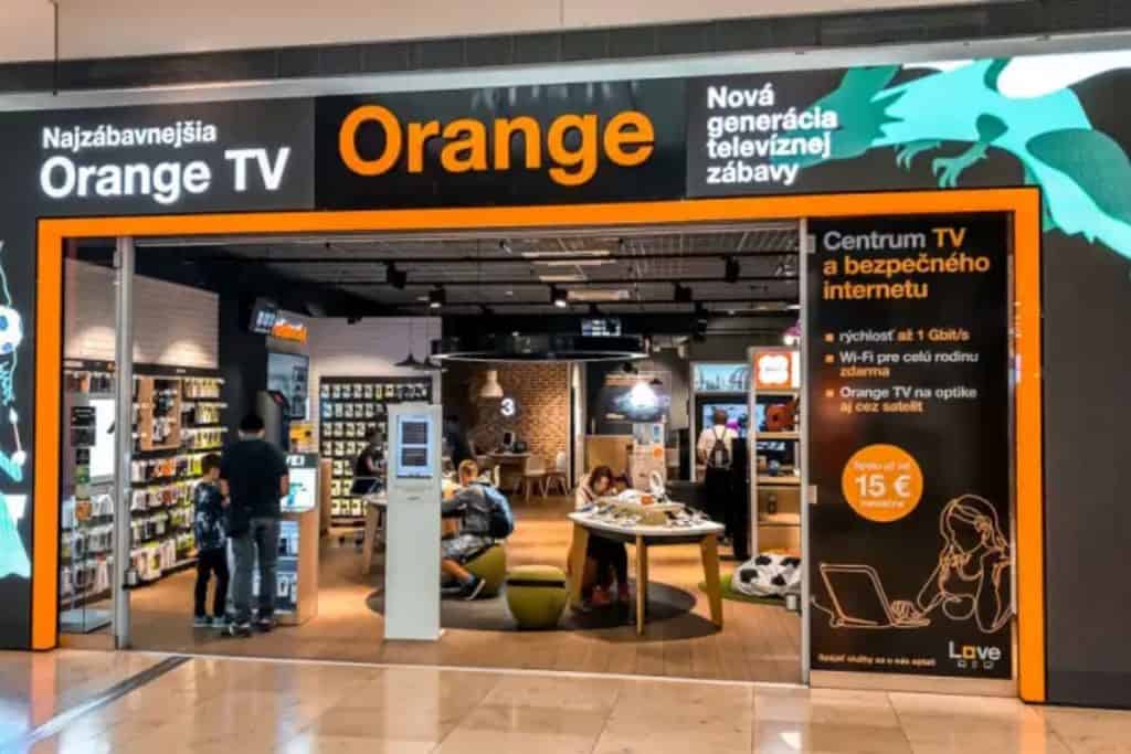 Tourists can buy Slovakia SIM cards at Orange official stores