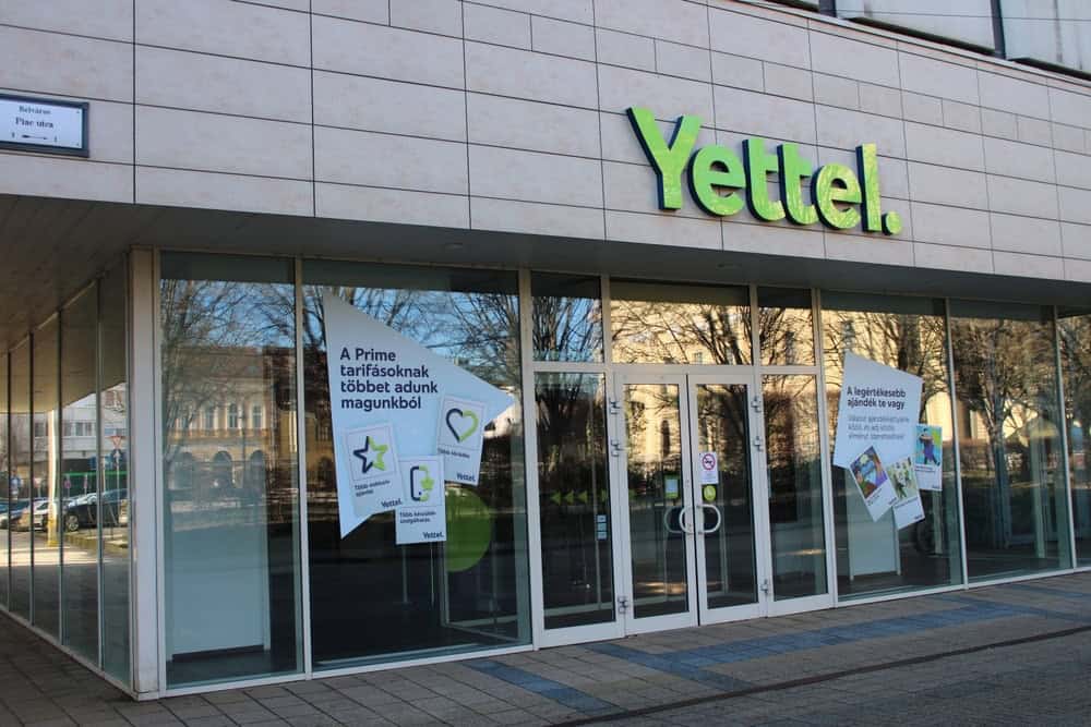 yettel store in hungary