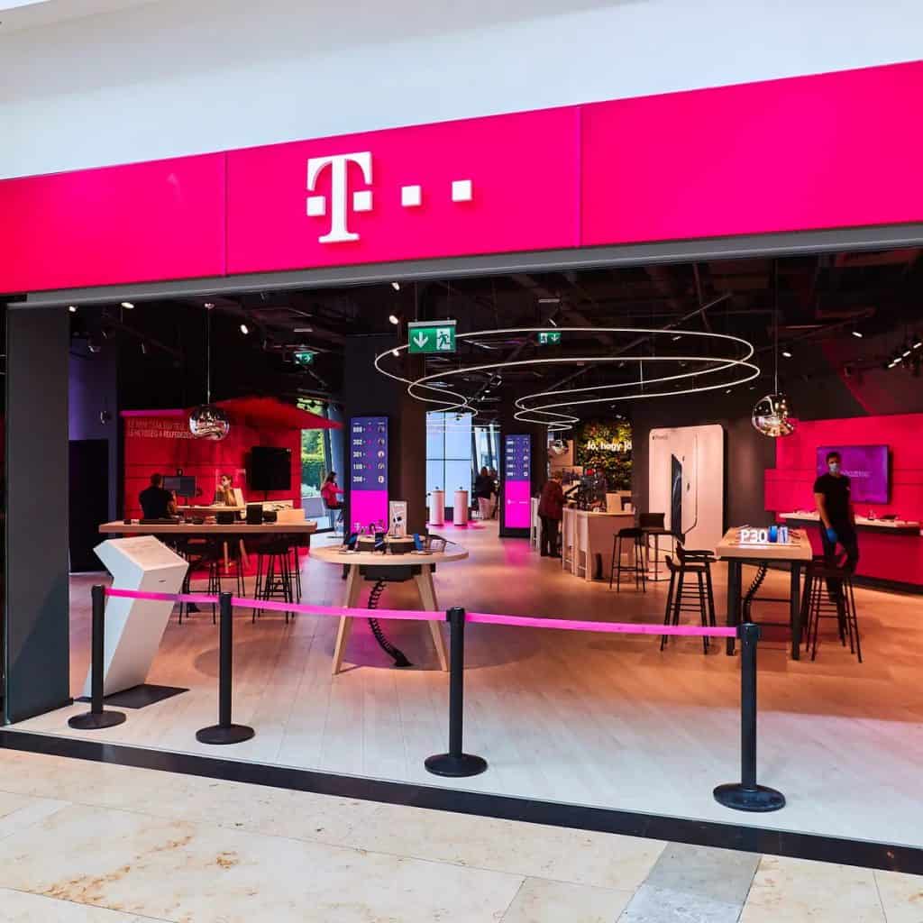 telekom store in hungary center