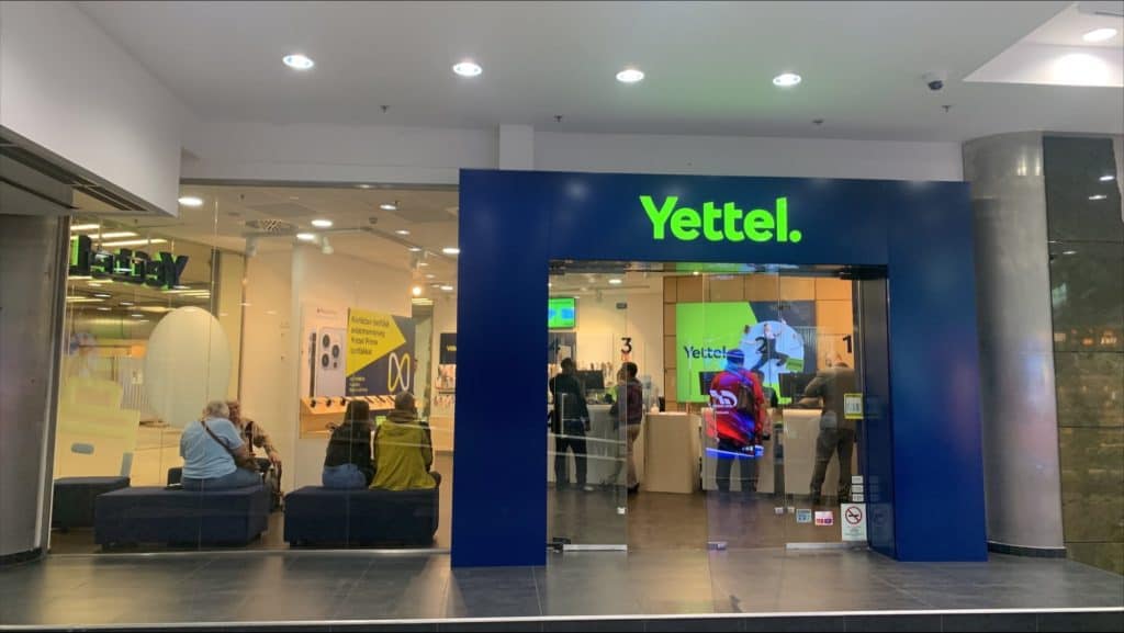 yettel store in city center