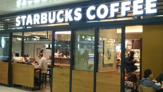 Tourists can use the services and Wi-Fi at the Starbucks coffee shops in the airport.