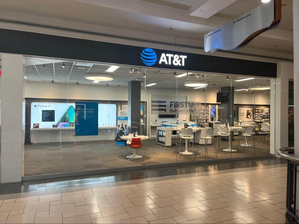 att store in new york usa